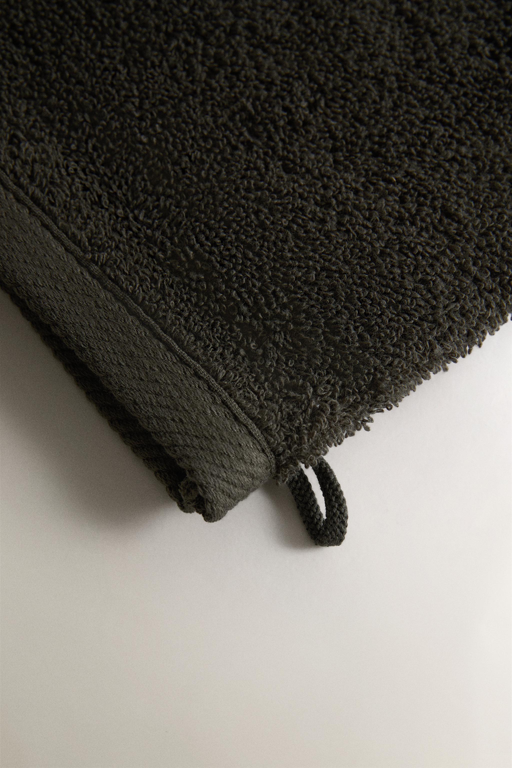 COTTON TERRY BATH MITT
